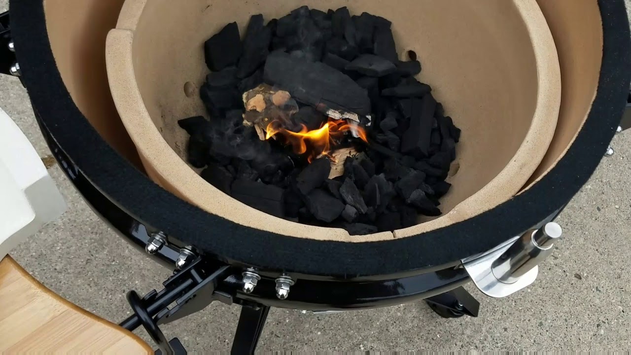 Seasoning my Pit Boss kamado