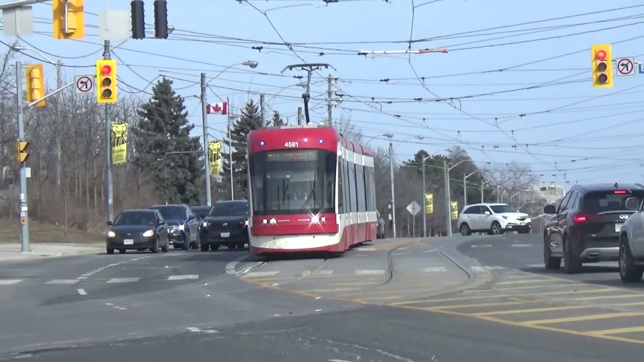 Toronto Streetcar Action – TTC Flexity Streetcars on 505 Dundas & 507 Long Branch | March 2025