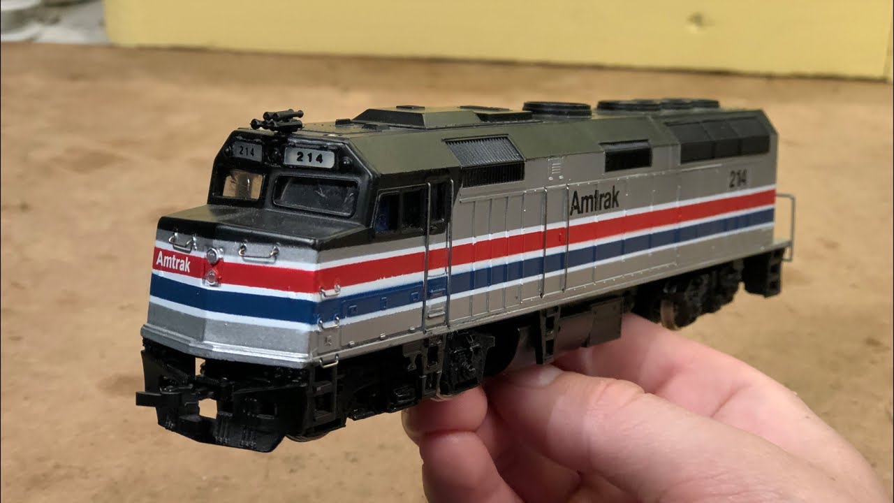 Trying to Fix a Bachmann Amtrak F40PH HO Locomotive Live