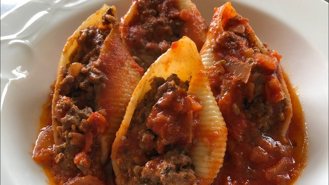 STUFFED SHELLS WITH MEAT