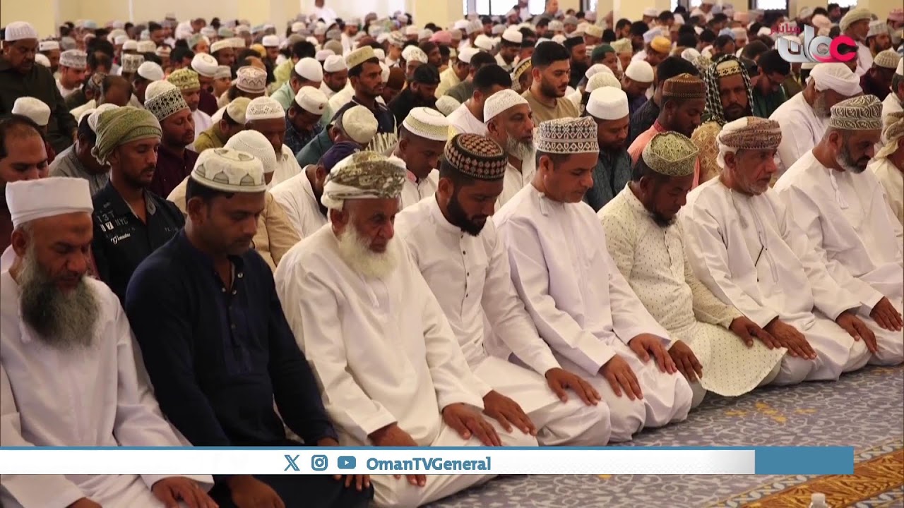 بث مباشر | شعائر صلاة الجمعة من جامع السلطان قابوس بـ ⁧‫#عبري | الجمعة 25 يوليو 2025م