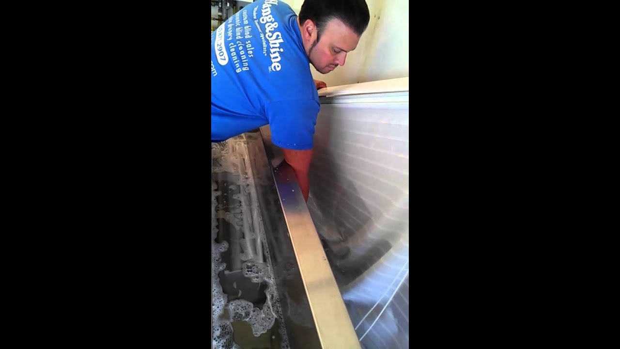 How to clean a Silhouette Window Shade