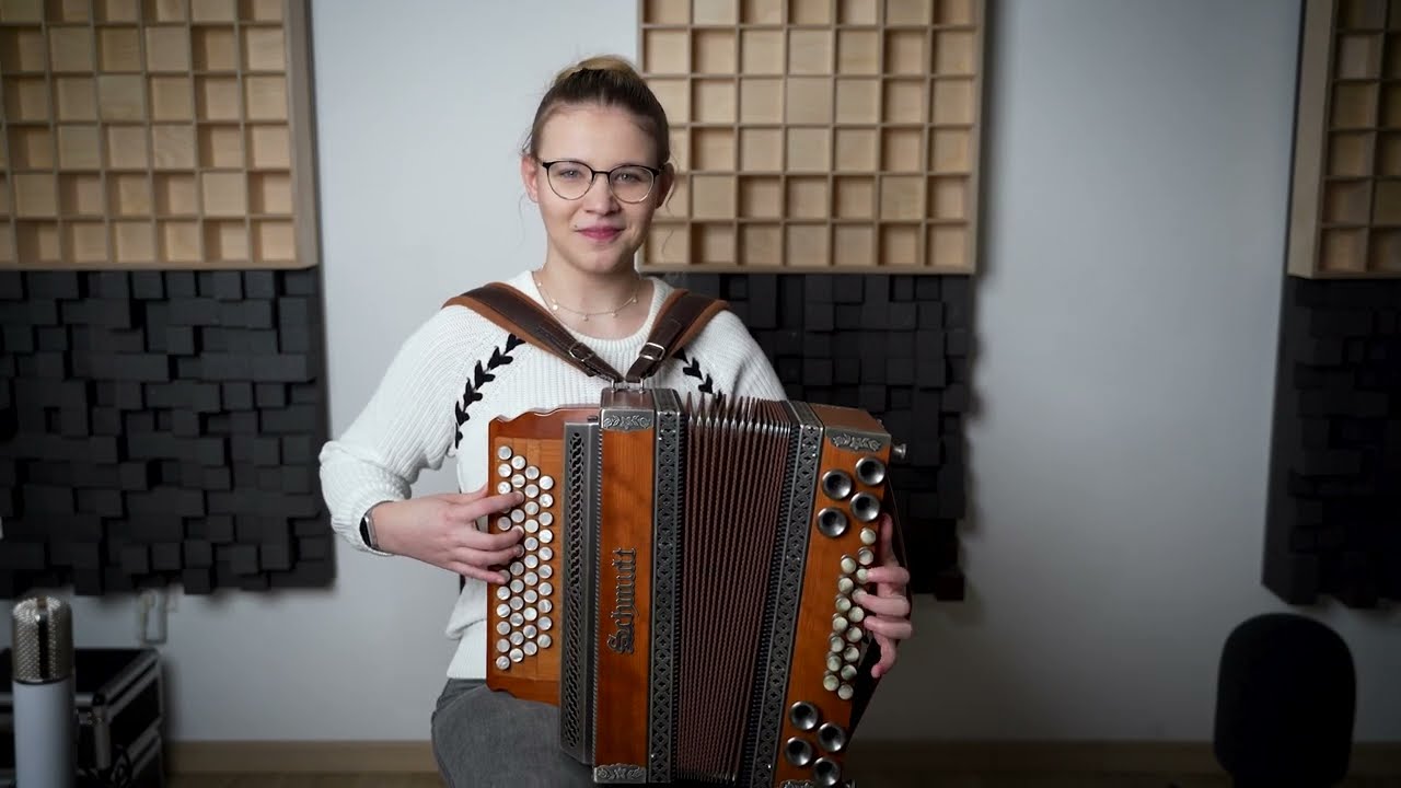 Gurktaler Walzer mit Sophia | Steirische Harmonika