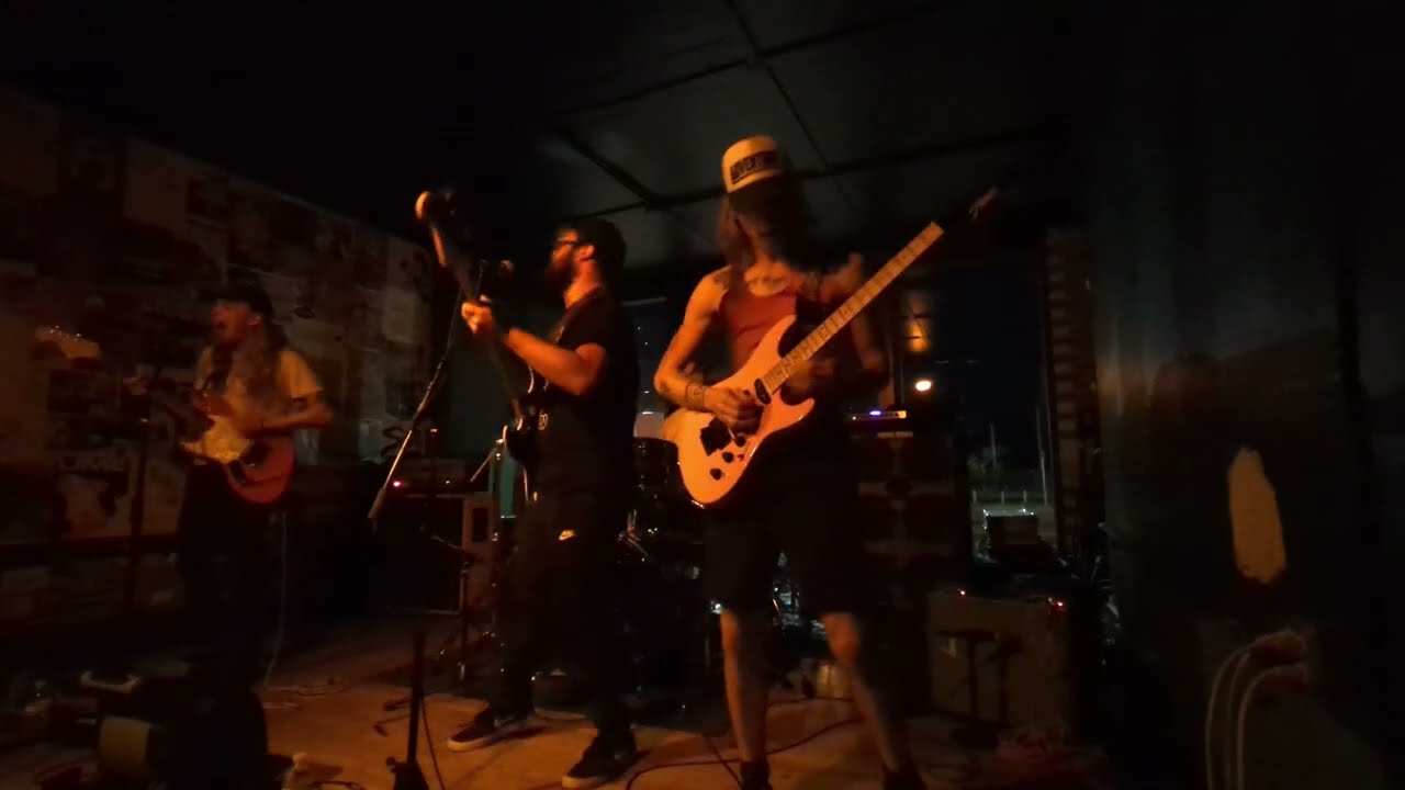 Adventurer - Cold Blooded (Live, 10/23)