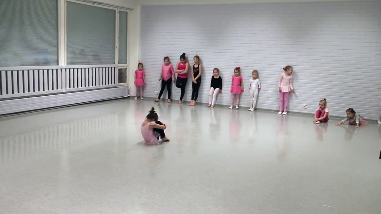 Dance class for kids 5-9 y.o., modern, contemporary dance, открытый урок современного танца детям