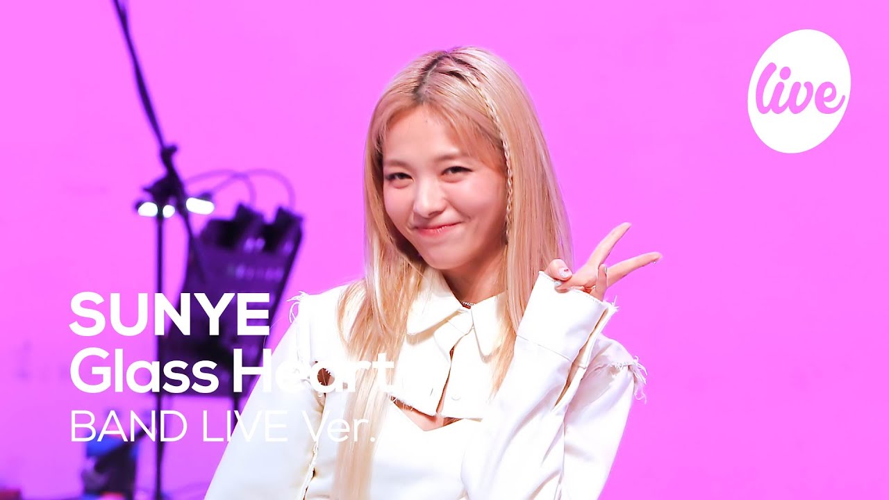 [4K] SUNYE - &ldquo;Glass Heart&rdquo; Band LIVE Concert [it's Live] шоу живой музыки