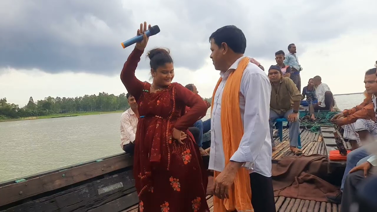 নাইকা তানিয়ার এবং নায়ক রফিক মন্ডল এর ভায়রাল গান