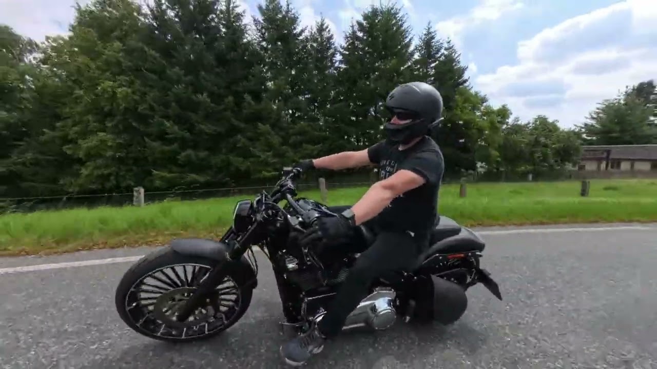The Breakout Brothers and Friends on the Road in Saxony #chopperstyle #bikelife #harleydavidson 