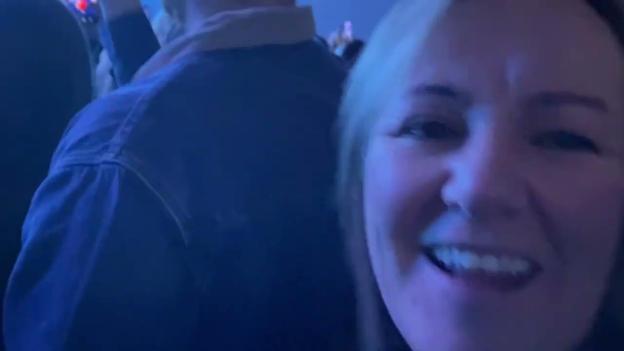 Lewis Capaldi - Forget Me - Live Opening song - Leeds Arena 14/01/23