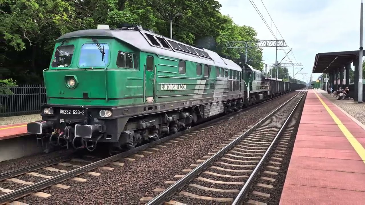 ET22-985, E6ACTab-042, BR232-693-2, 111Ed-047