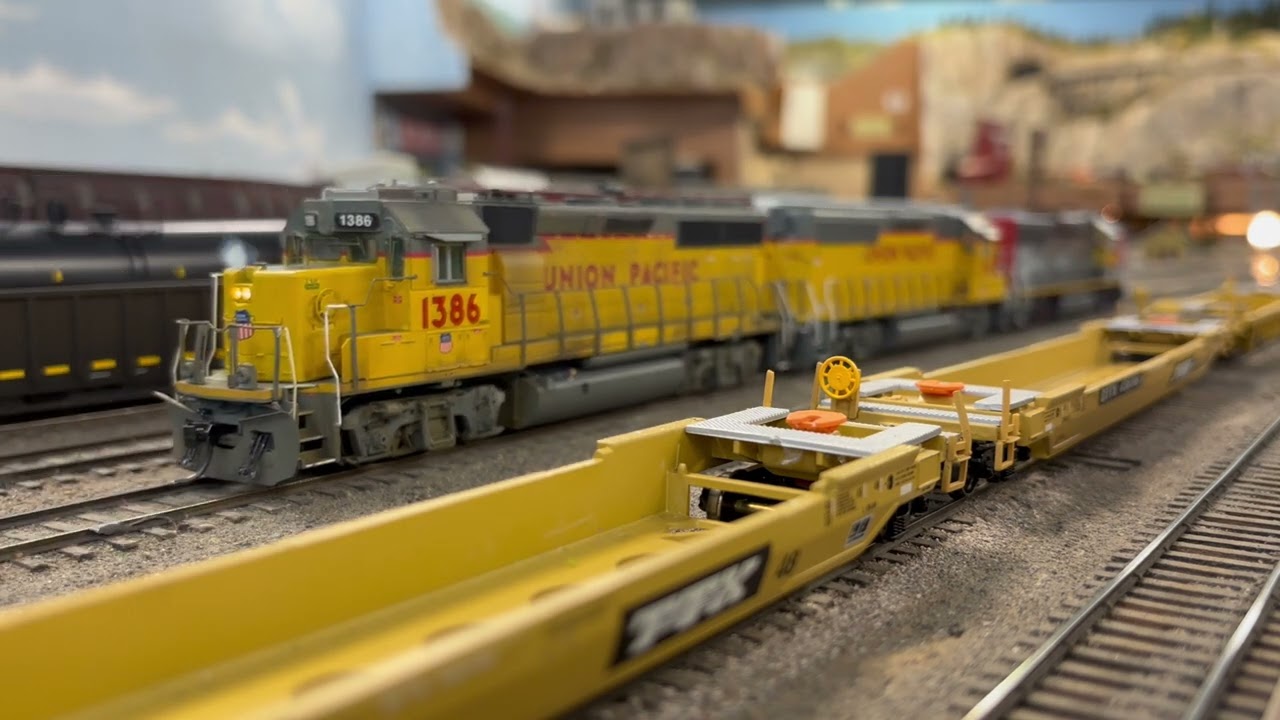 HO Scale Union Pacific at the California Central Model Railroad Club