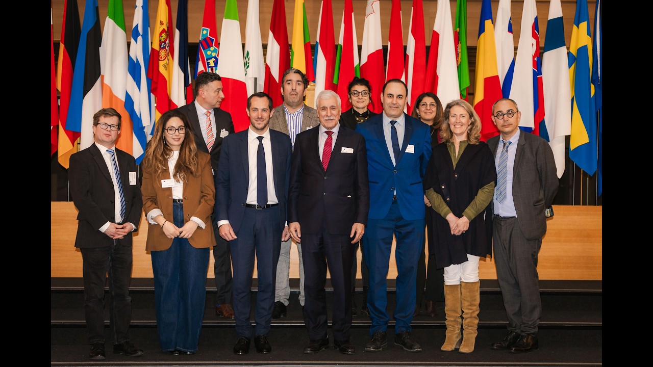 Ferhat Mehenni au Parlement européen : accueil et introduction par Nicolas Bay et de Yann Baly