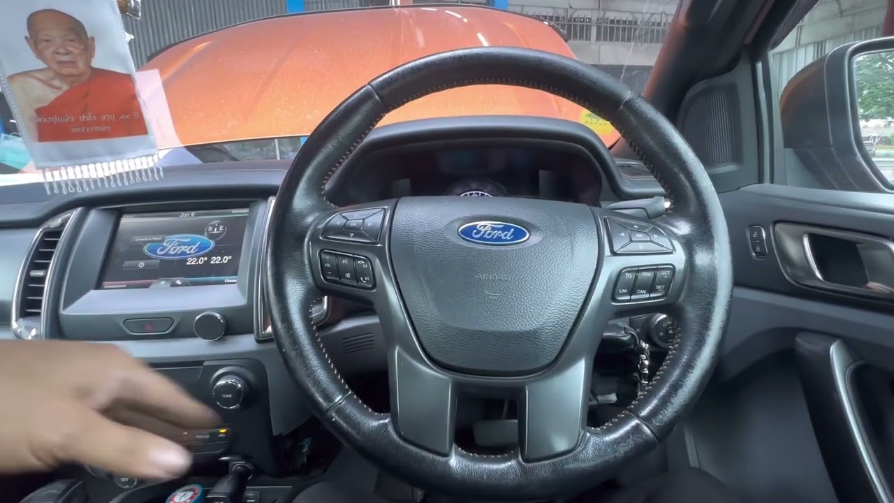 Ford Ranger แอร์ไม่เย็นทำมาหลายที่ละไม่จบจัดไป2คันวันนี้มาดูสาเหตุ@อู่ แง้เจริญการช่าง