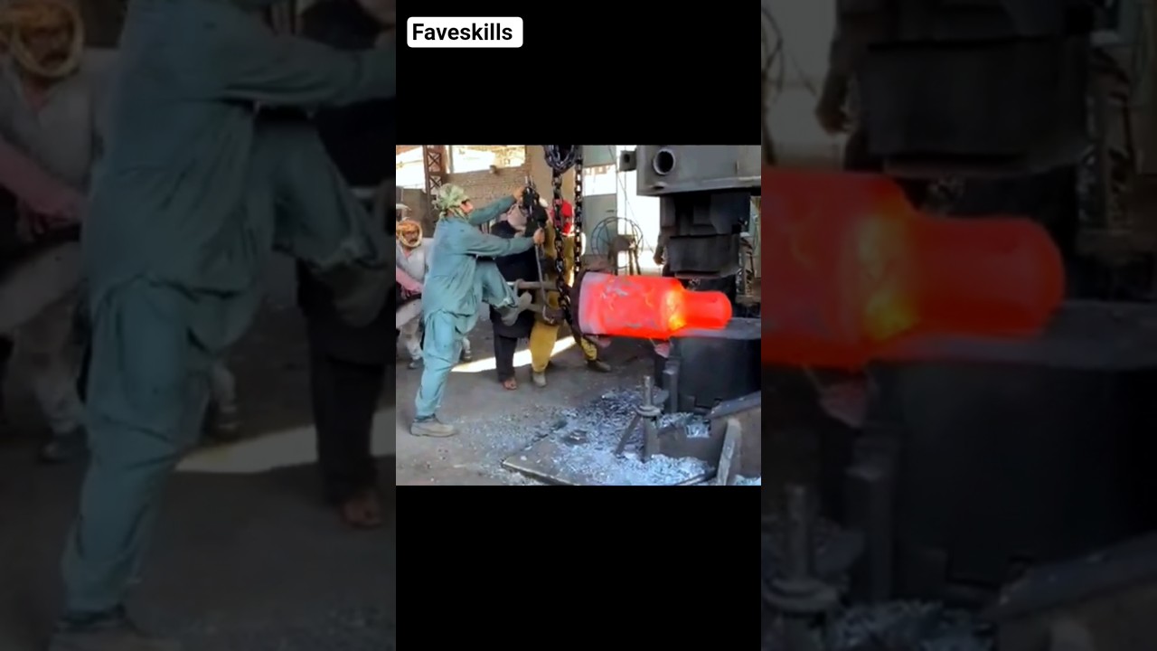 Biggest Heavy Duty hammer Forging process with technical skills #shortvideo #ytshorts