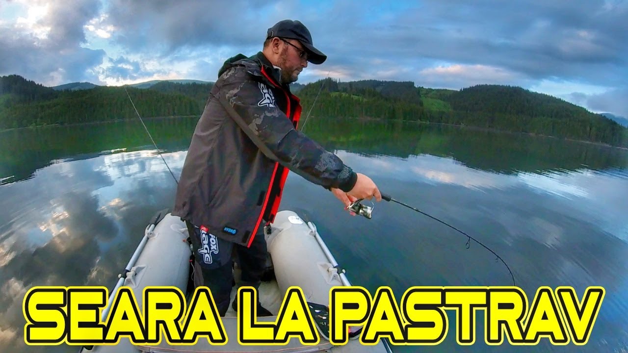 Sesiunea de seara la păstrăv pe lac de munte