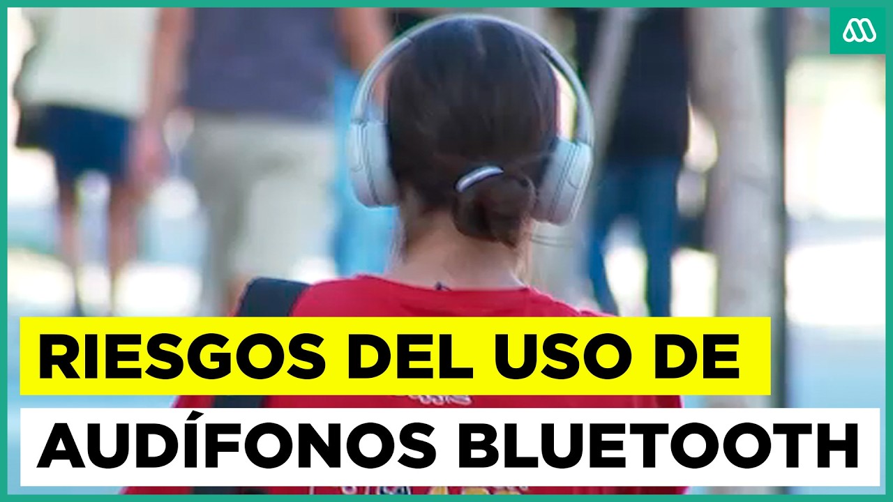 Advierten los riesgos del uso de audífonos bluetooth