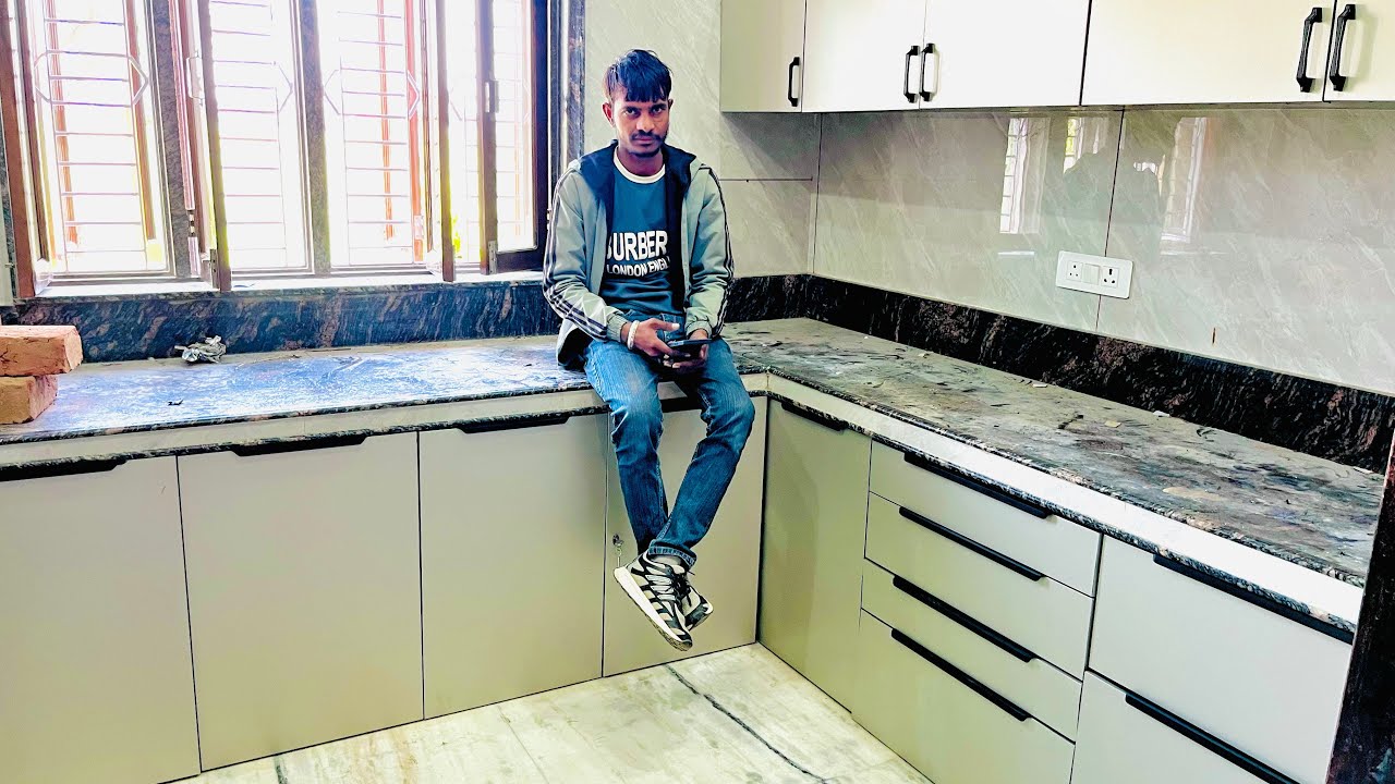 Aluminium ki rashoi tayaar ki 
