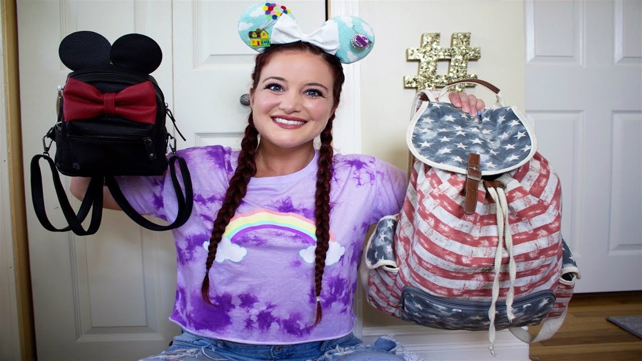 PACKING FOR WALT DISNEY WORLD. WHAT'S IN MY DISNEY BAG 2017 | LUGGAGE. CARRY ON. PARK BAG.