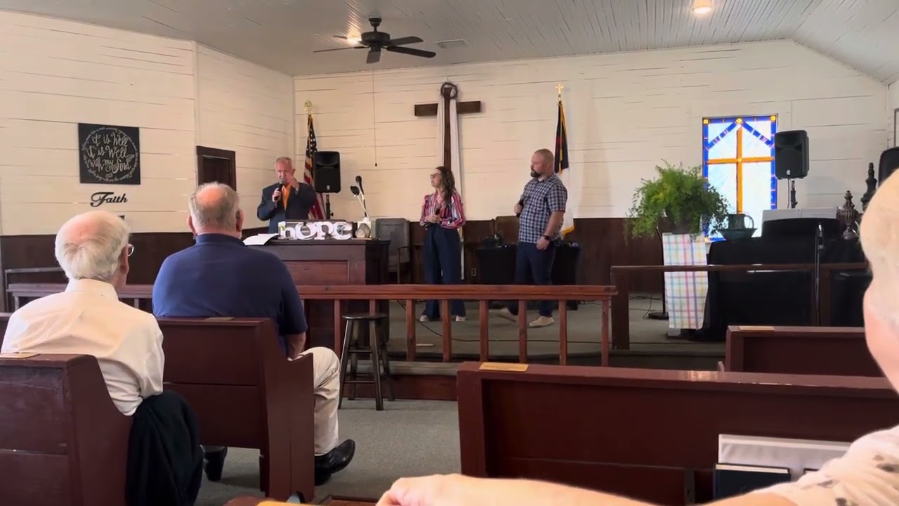 HisStory singing at CUMC
