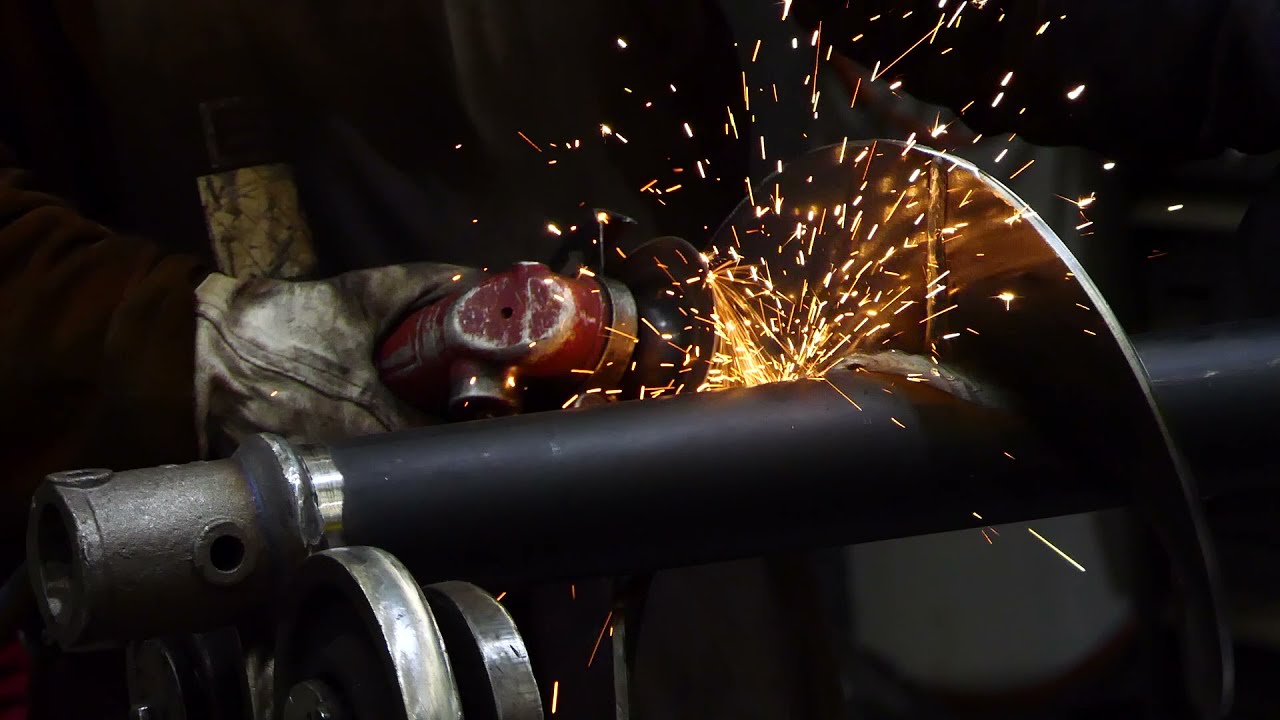 Digga Slow Motion Welding of Augers