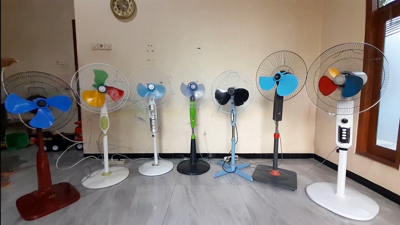 Kipas Angin berdiri mabuk- standing fan.