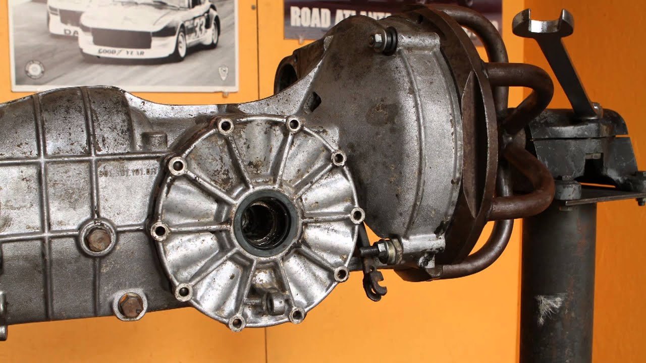 Porsche 901 Transmission Teardown in 2.5 minutes
