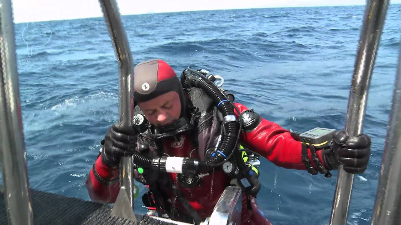 new ship wreck marechal canrobert HD