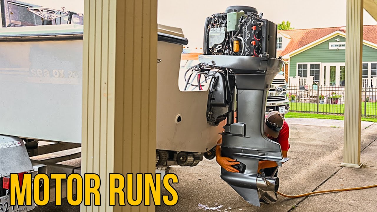 Rebuilding a Center Console Fishing Boat - Episode 24: The Motor Runs!
