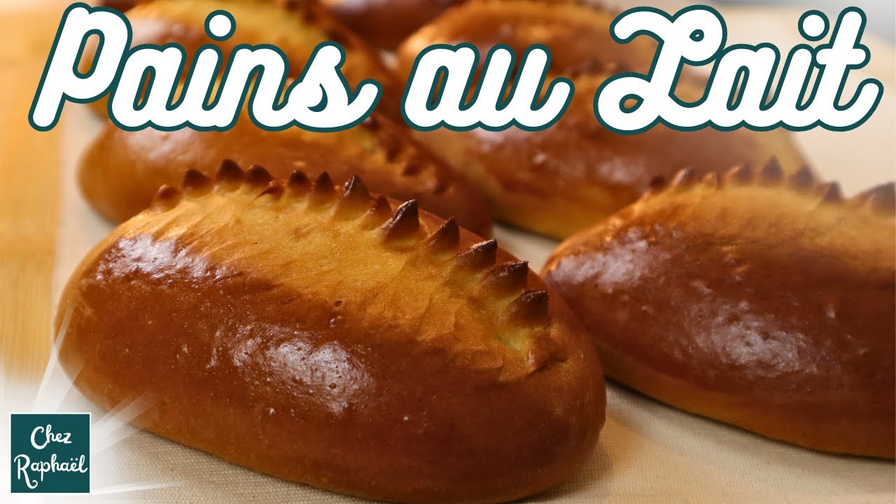 Pains au lait moelleux, secrets irrésistibles : Recette infaillible pour une pause gourmande !