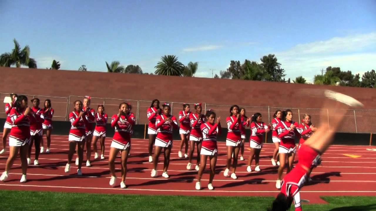 Hoover High Cheer 933