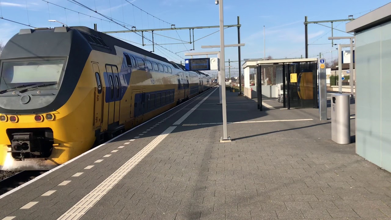 Treinen op Station Blerick
