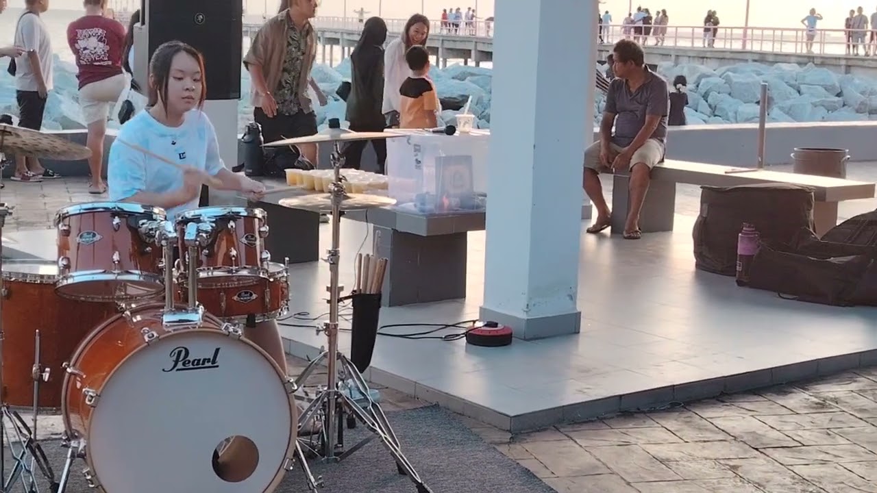 架子鼓Log视频