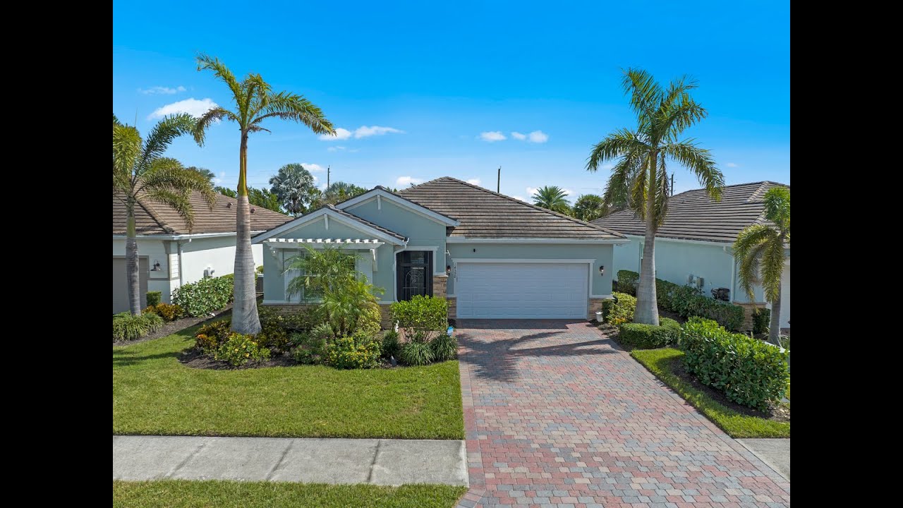 JUST LISTED! 14598 Tropical Drive, Naples, FL 34114