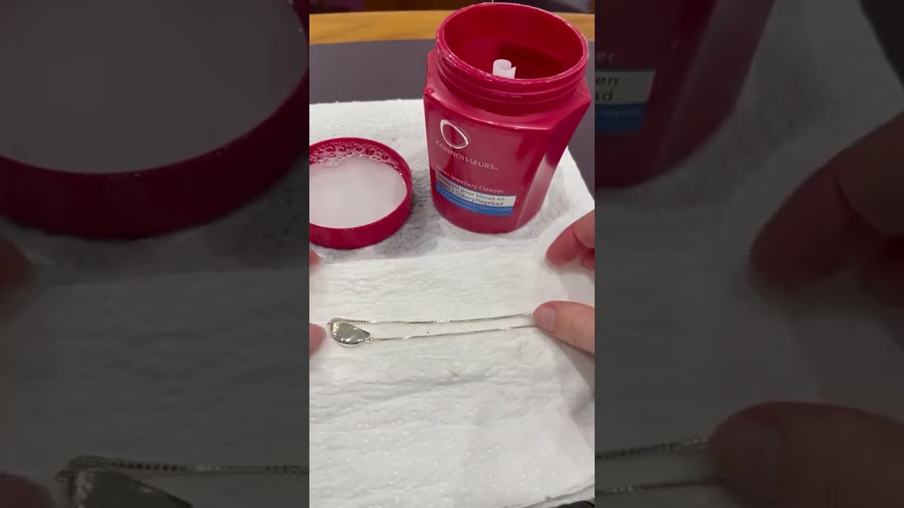 How to clean Silver and Gold Jewelry using CONNOISSEURS