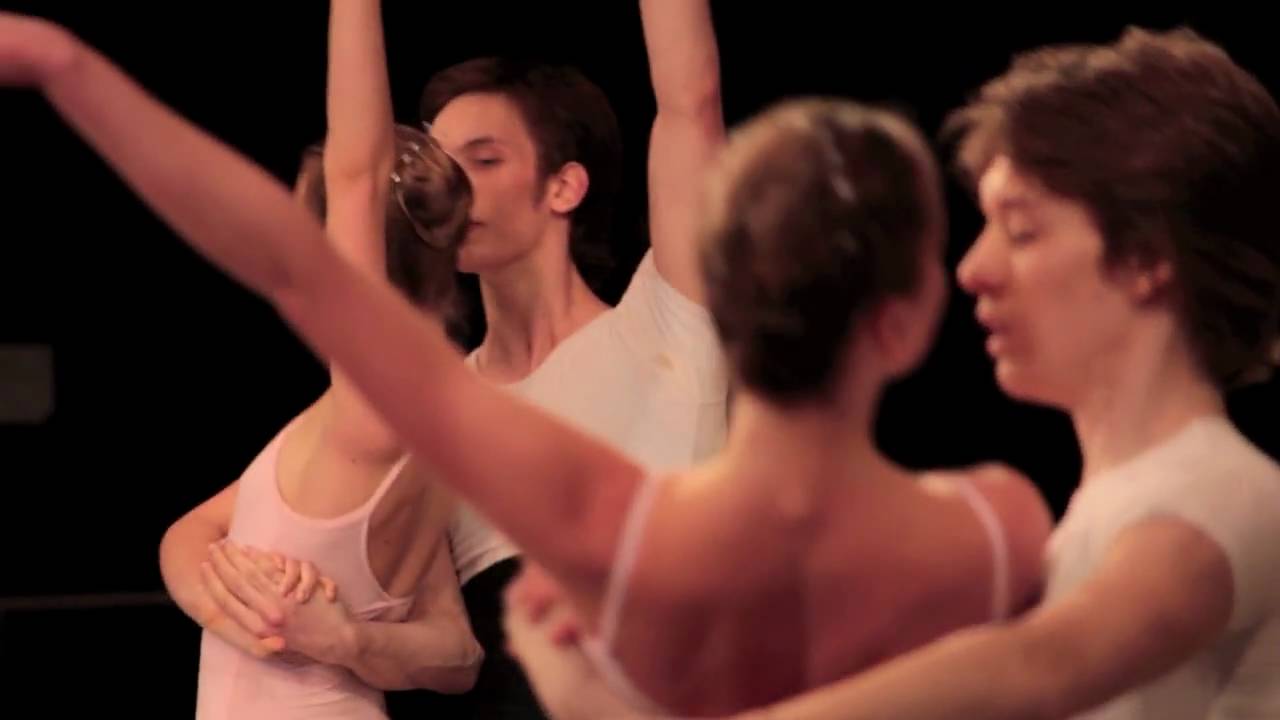Pas de deux exam
