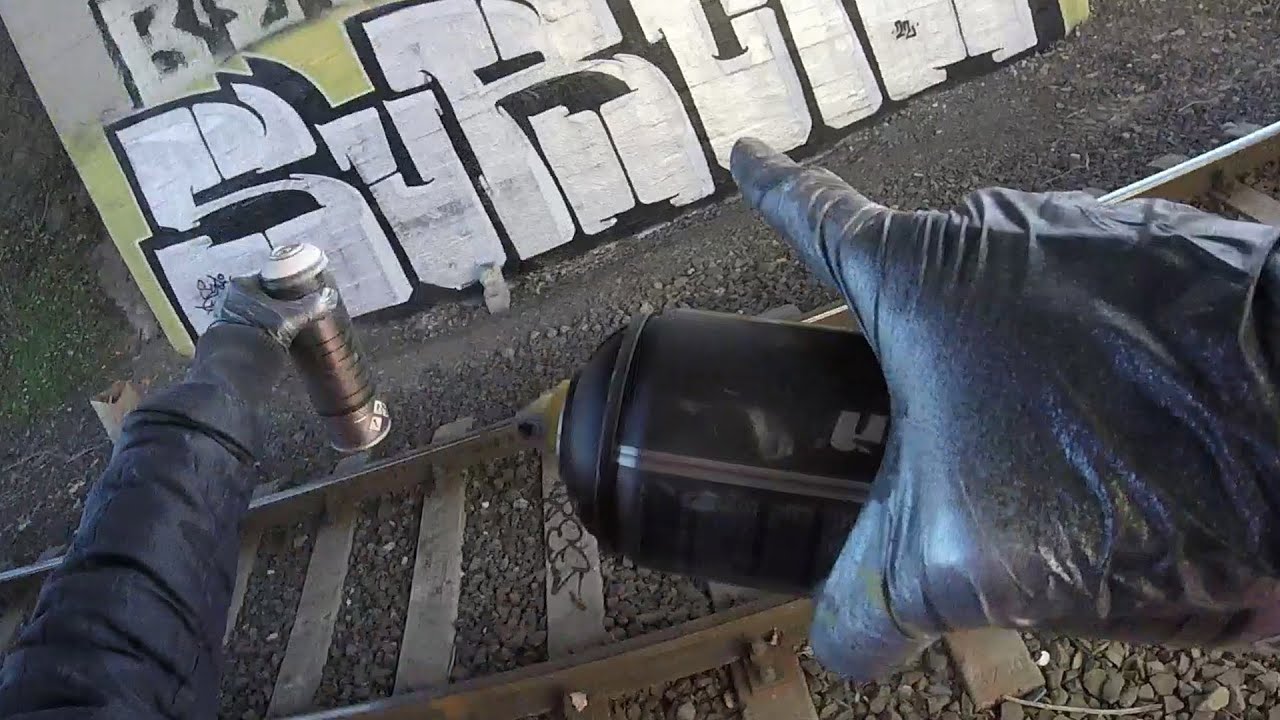 HUGE Trackside GRAFFITI BOMBING /// RAW 004
