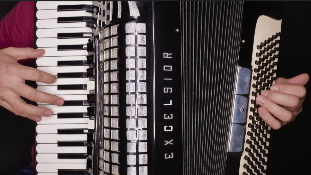 Sanfoneiro Pachola - Adelar Bertussi - Vídeo Aula de Acordeon 