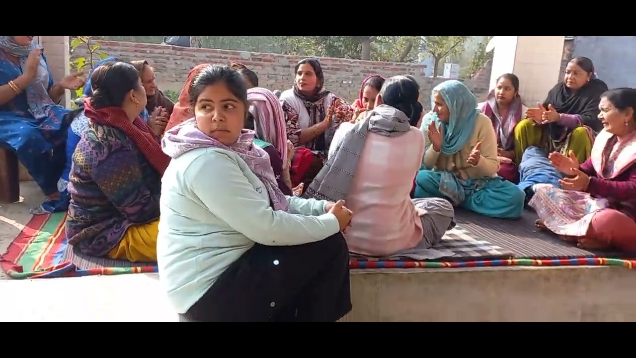 Lat ghunghrale aur Gore Gore gal लला तेरी उमर हो सो सो साल