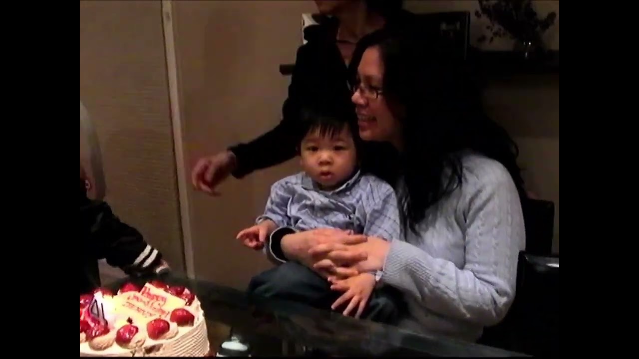 Life in the early 2000s.  Kaden first bday at madison home #nostalgia #family