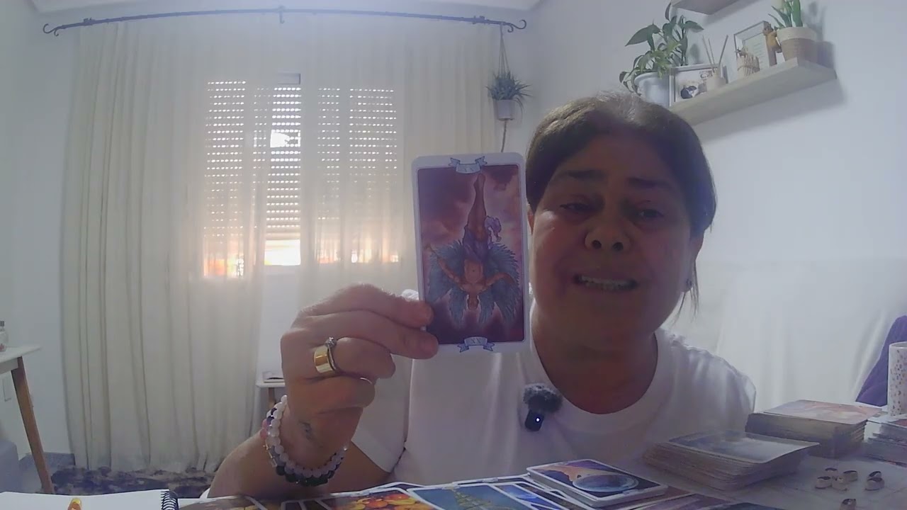 EL KARMA TIENE A TU PERSONA ESPECIAL ENVUELTO EN VICIOS 😲ESTA PERSONA LLEGA A TI ESTAS POR DEDTINO😲💫