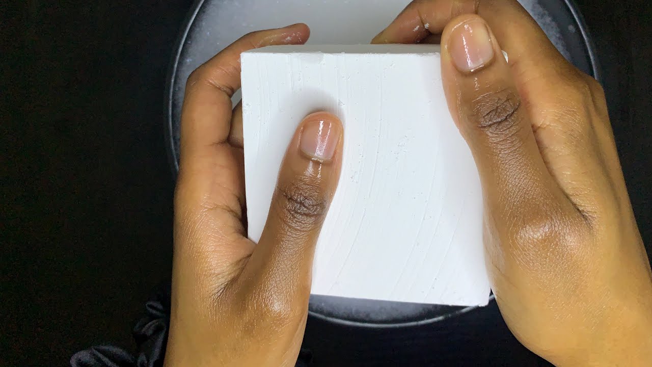 Chalk over sizzly foam🤤🥰🫧| gym chalk asmr| white gym chalk #asmrgymchalk#plainjanegymchalk