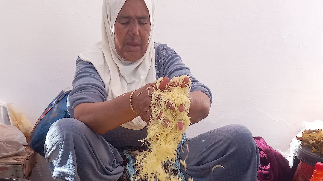 مي نجية كطيب في العرس او كتشارك معاكم صفه او دجاج محمر 😋😋