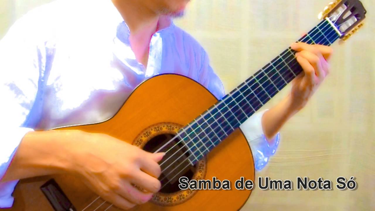 Medley | Desafinado ~ Samba de Uma Nota Só (One Note Samba) | Jobim | Mendonça | Solo Guitar | 千葉幸成
