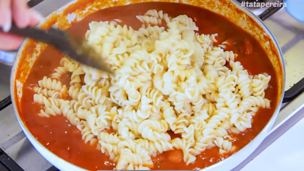MACARRONADA COM LINGUIÇA CALABRESA ALMOÇO FÁCIL