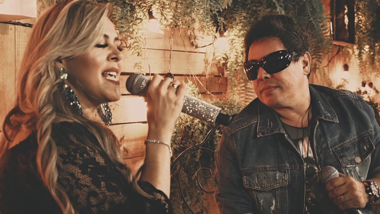 Calcinha Preta Acústico - Encruzilhada
