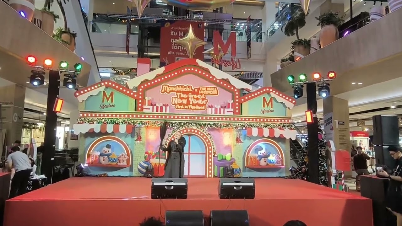 Defying Gravity @ The Mall Christmas Performance