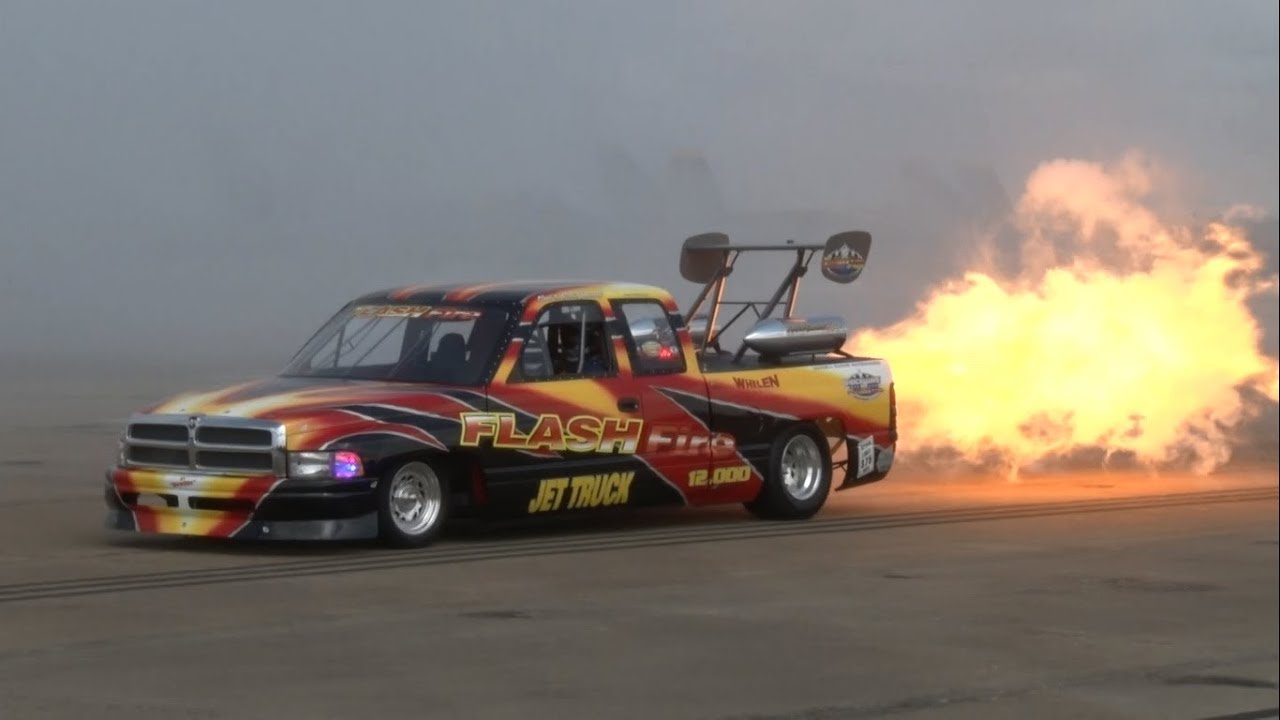 2017 NAS Oceana Airshow - Flash Fire Jet Truck