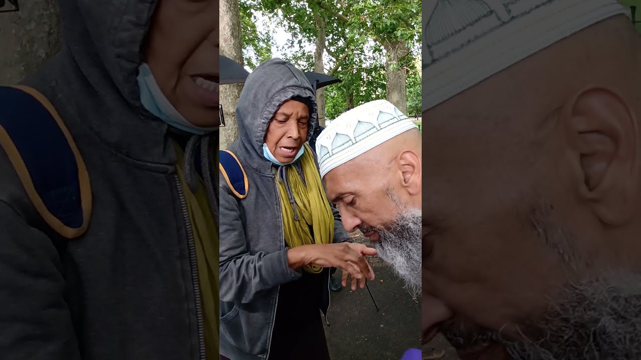 SPEAKERS CORNER FIGHT NEW* | MUSLIM Chacha Usman Vs Indian Christian pushes MUSLIM WOMAN bystander!!