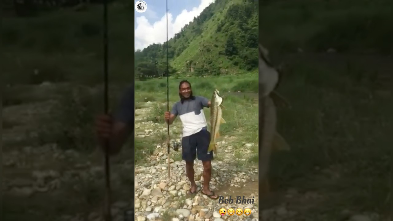 2022 ago Bob bhai catching Golden Mahseer & taking photos & video 😜🤣 