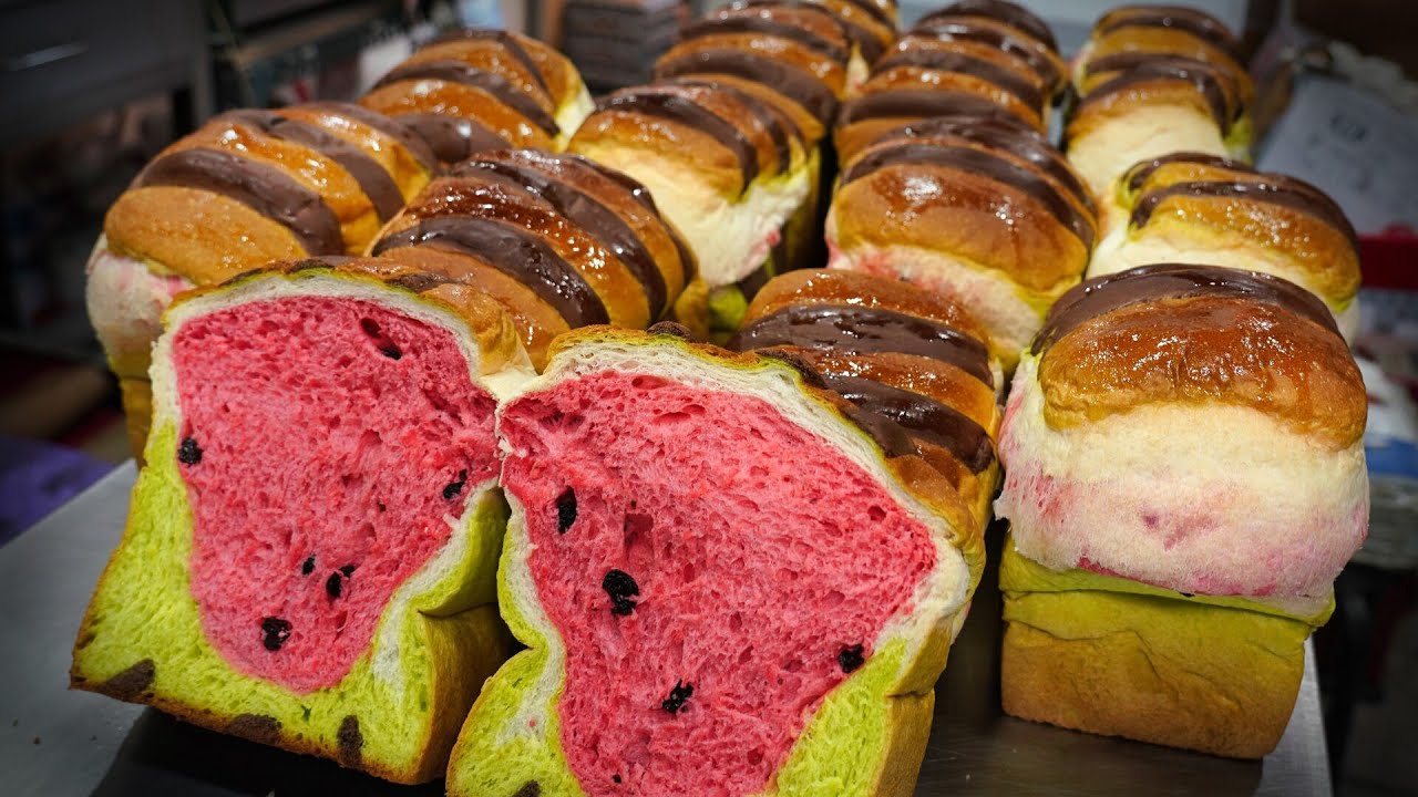 🍉Корейская еда: арбузный хлеб больше похож на арбуз, чем на арбуз